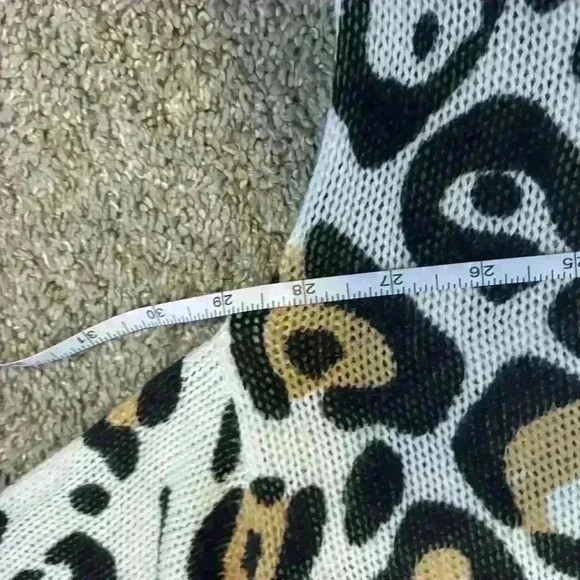 Show Me Your Mumu Animul Bonfire Sweater Leopard Cheetah Animal Print Size Small - Picture 9 of 9